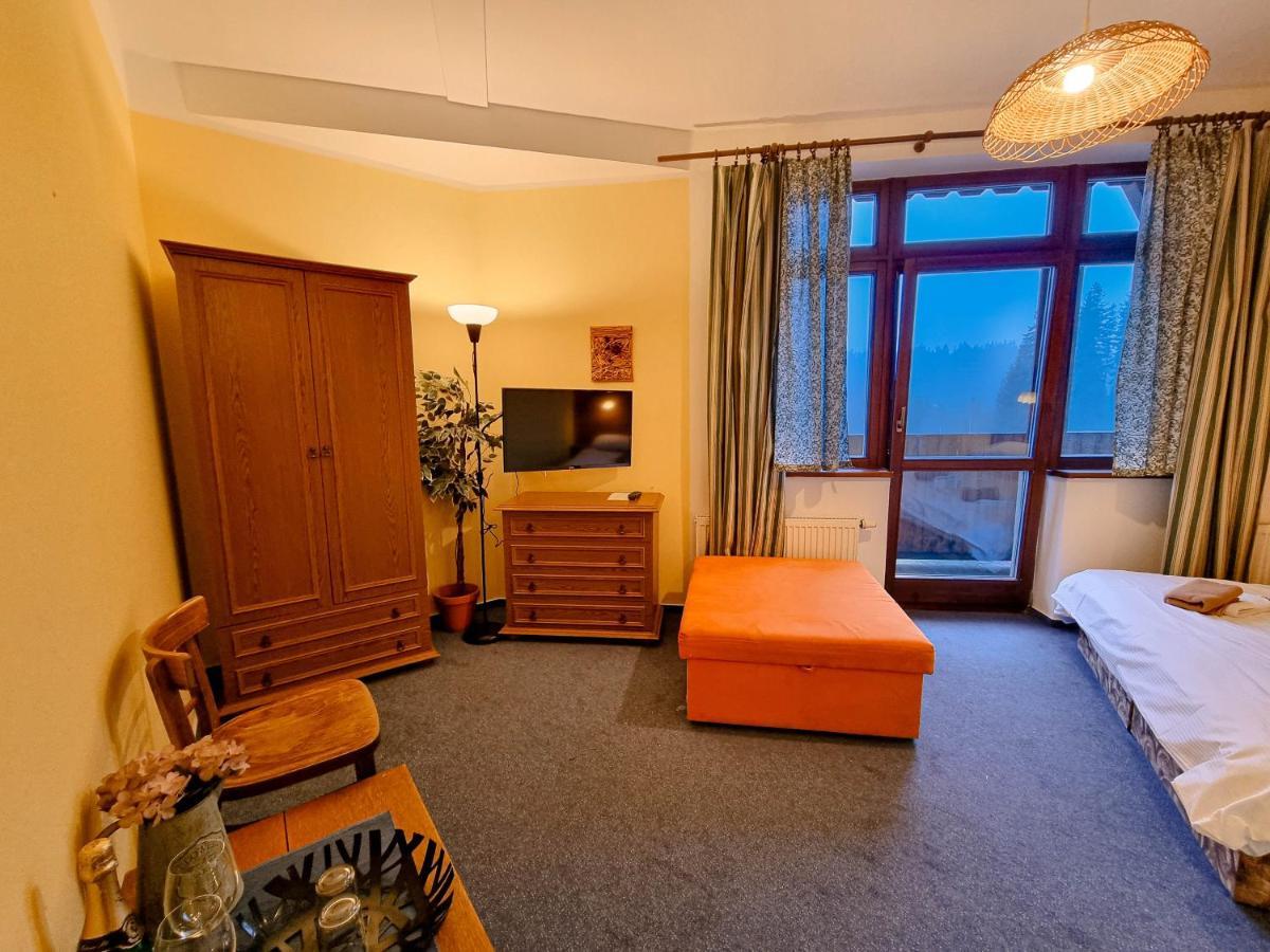 Penzion Rotunda Harrachov Luaran gambar